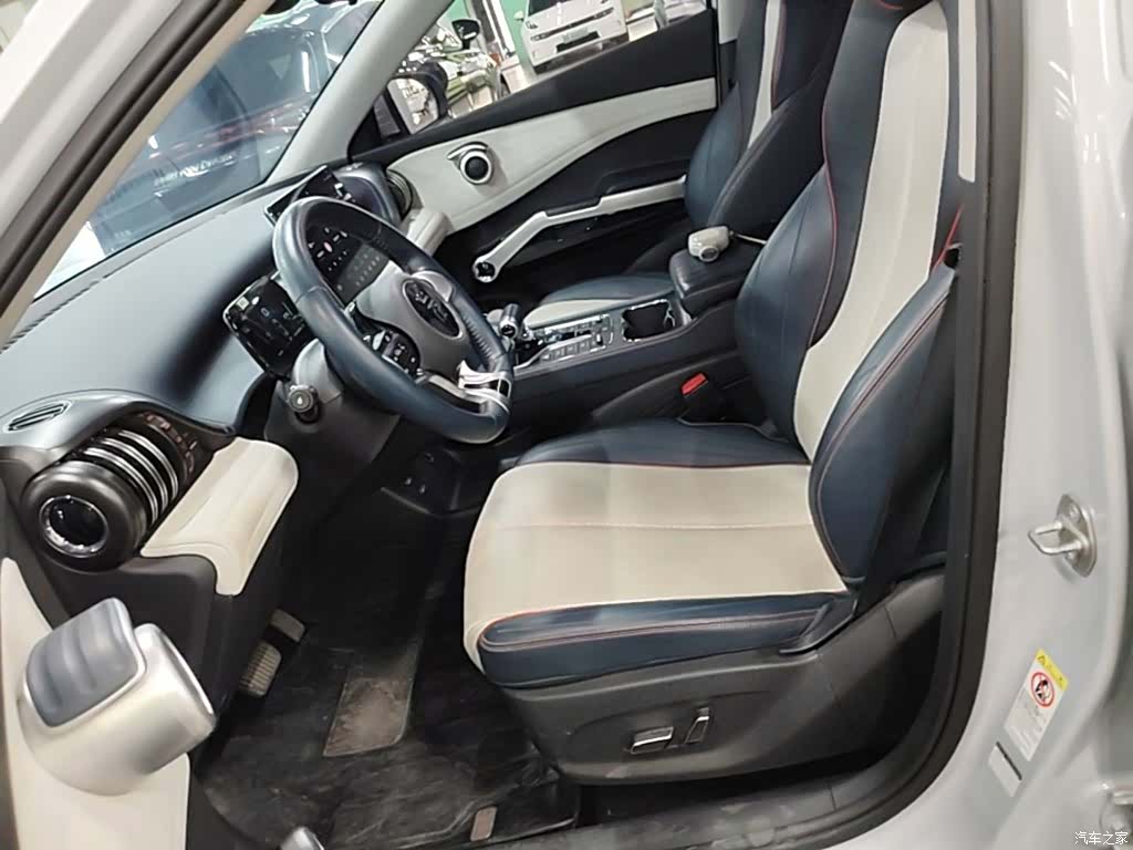 BYD Yuan, 2023 15