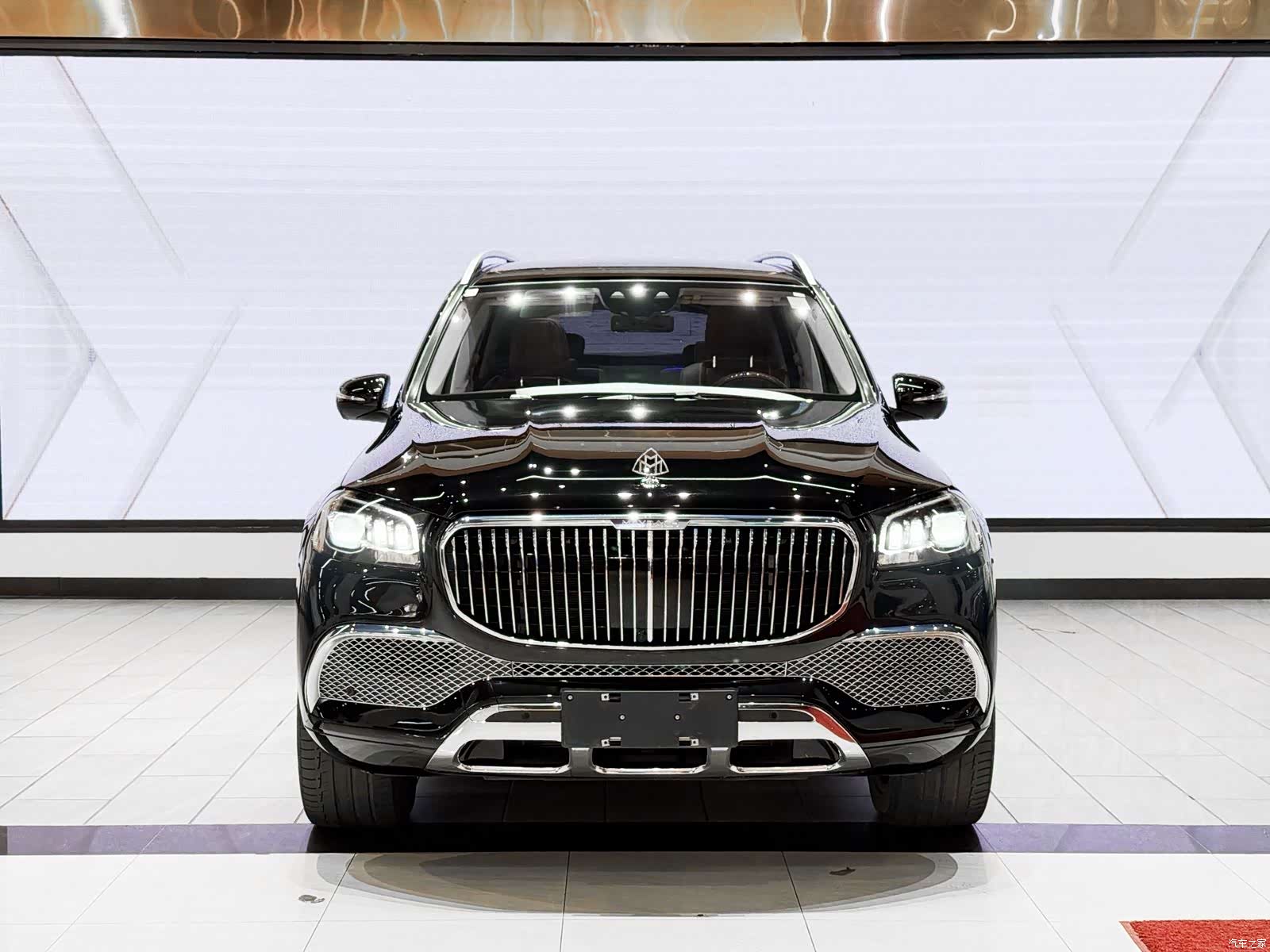 Maybach GLS, 2021 7