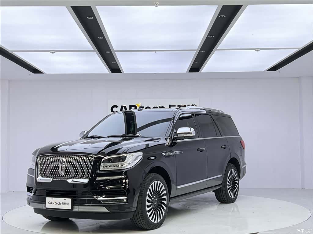 Lincoln Navigator, 2021 1