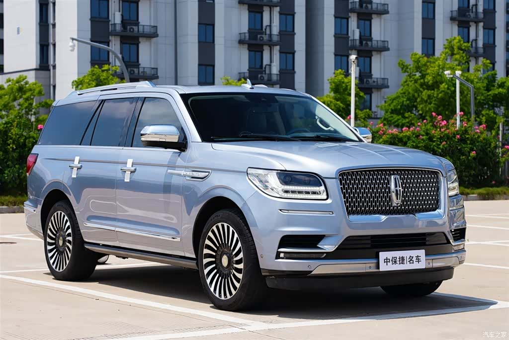 Lincoln Navigator, 2019 2