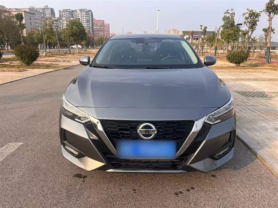 Nissan Xuan Yi