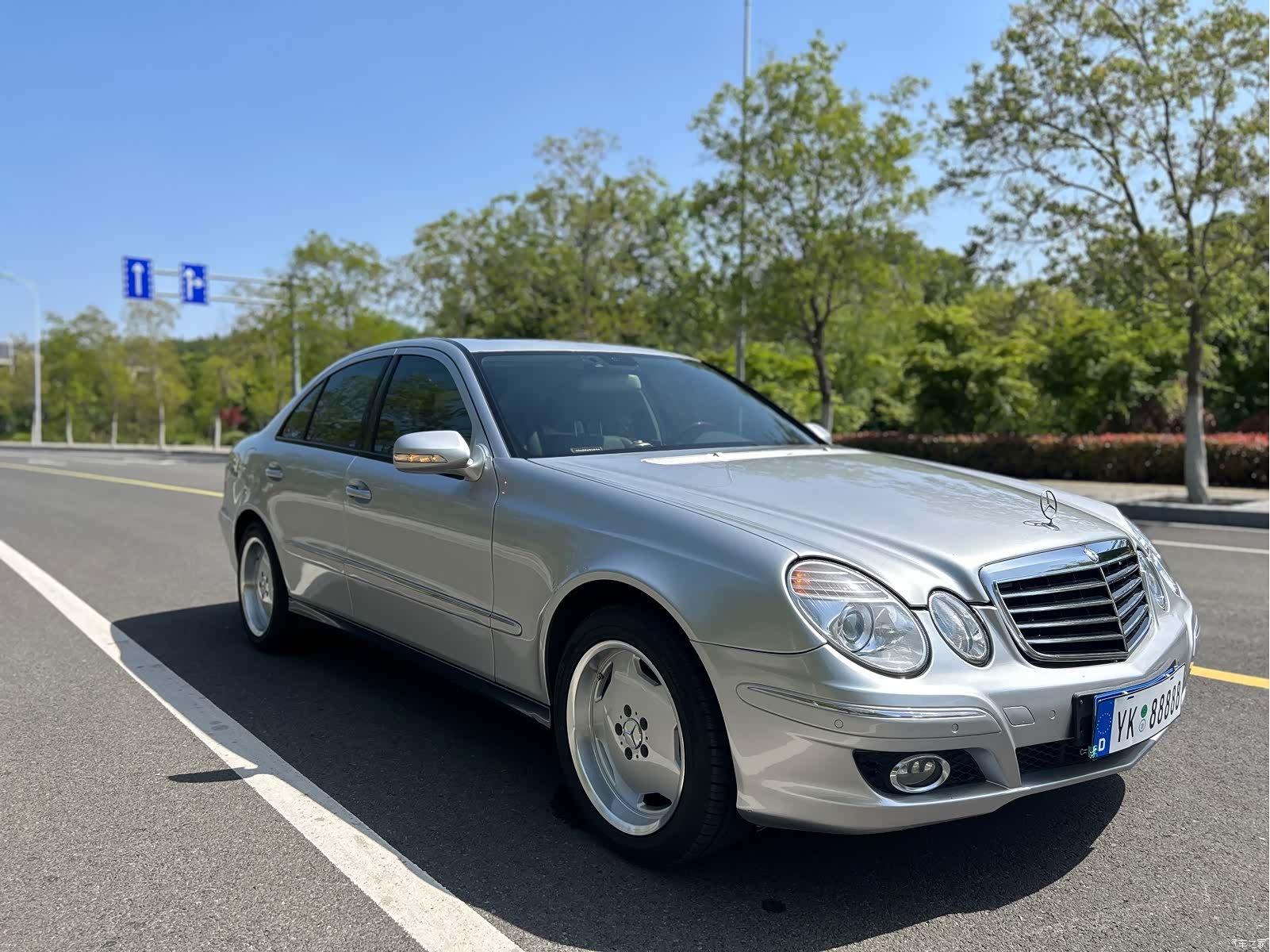 Mercedes-Benz E-Class, 2008 3