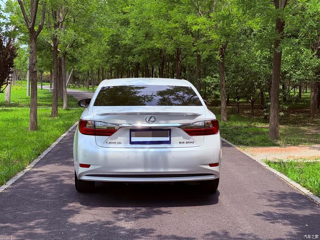 Lexus ES, 2016 все фото