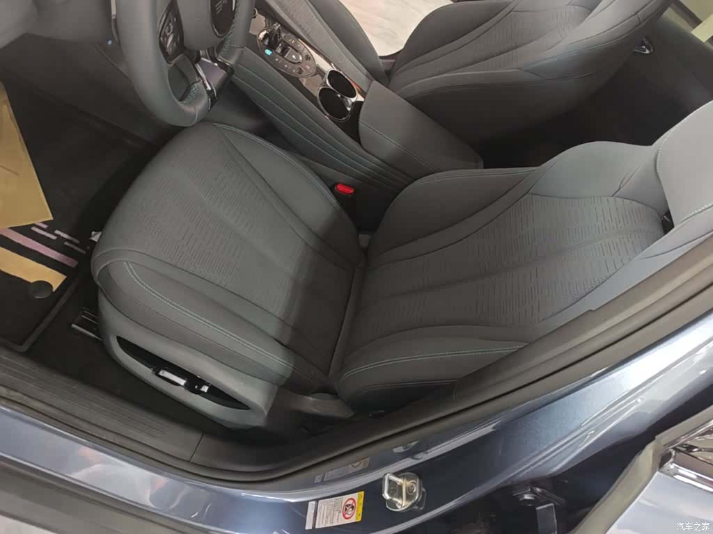 BYD Seal, 2025 15