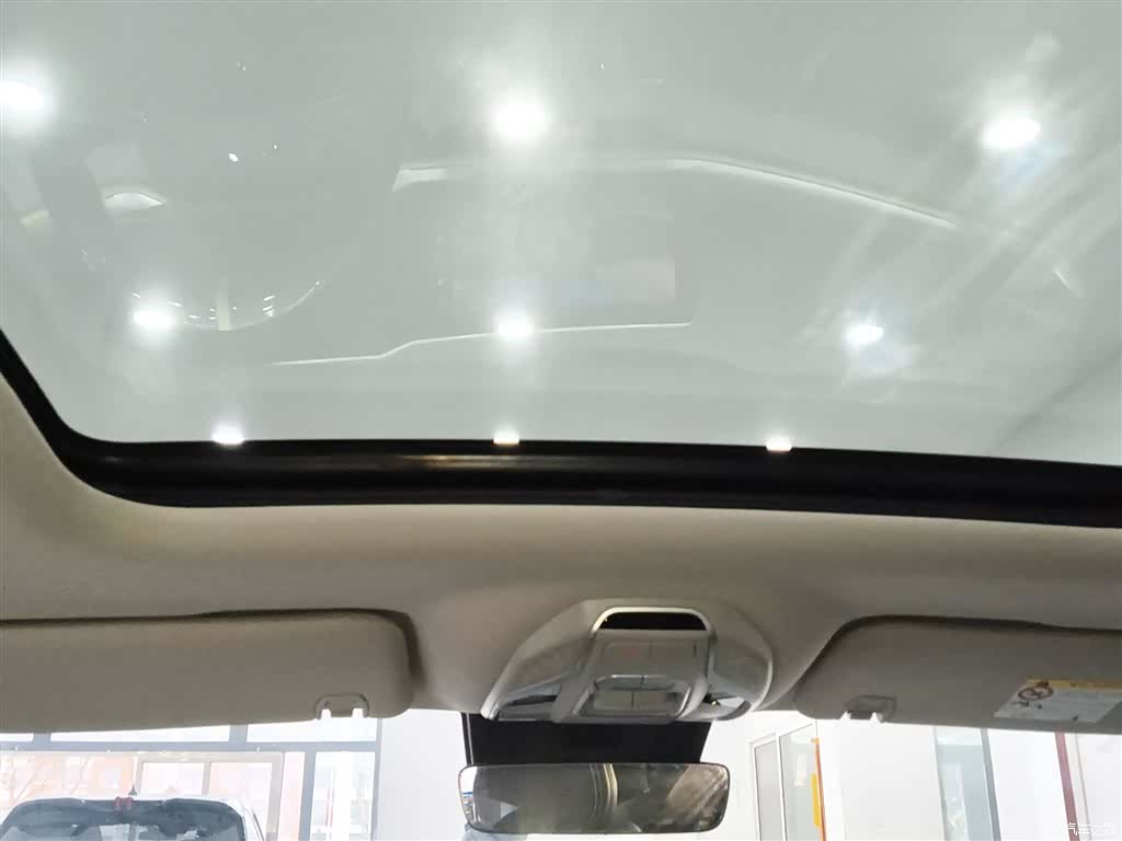 Geely Coolray, 2023 14