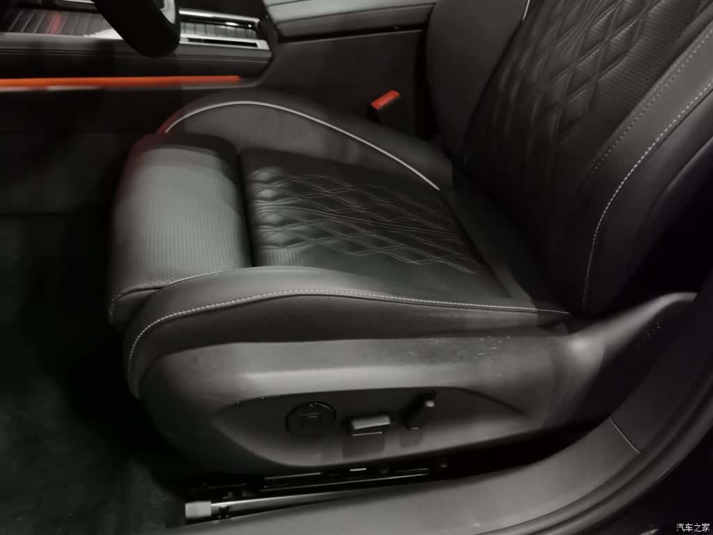 Volkswagen Magotan, 2024 20