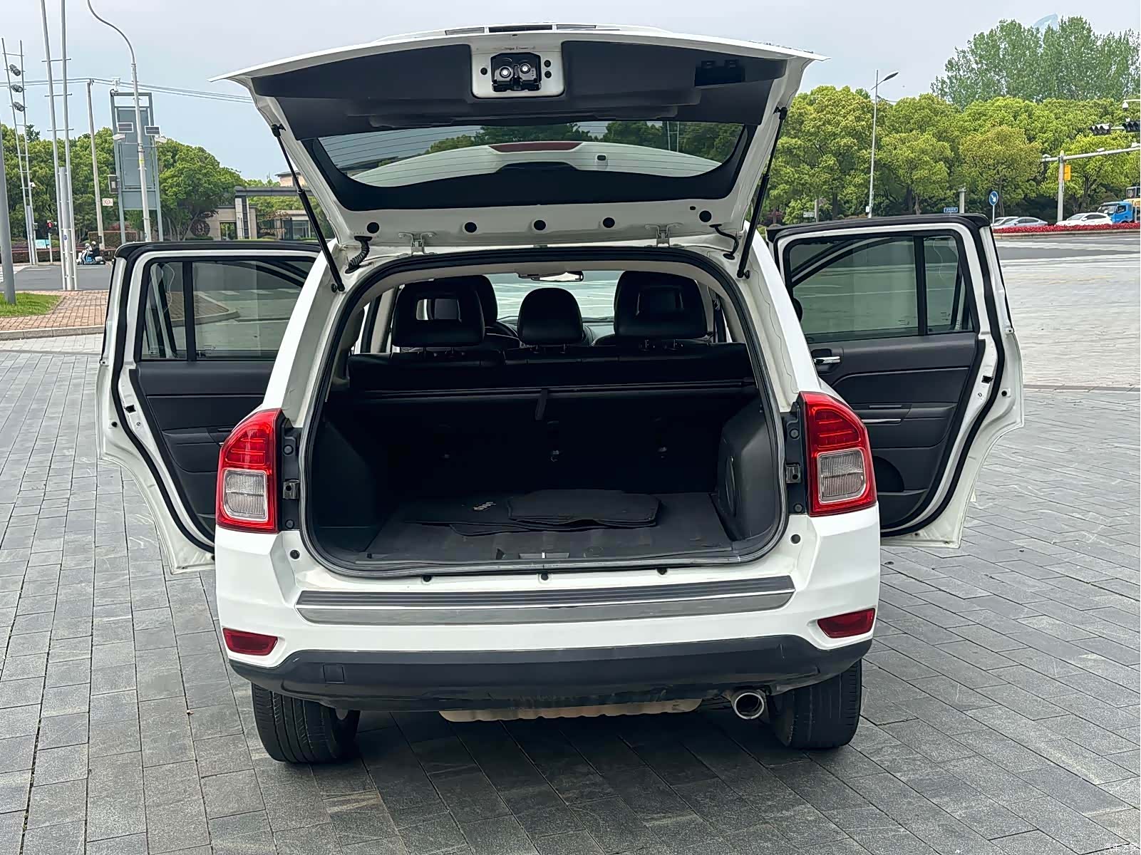 Jeep Compass, 2013 9