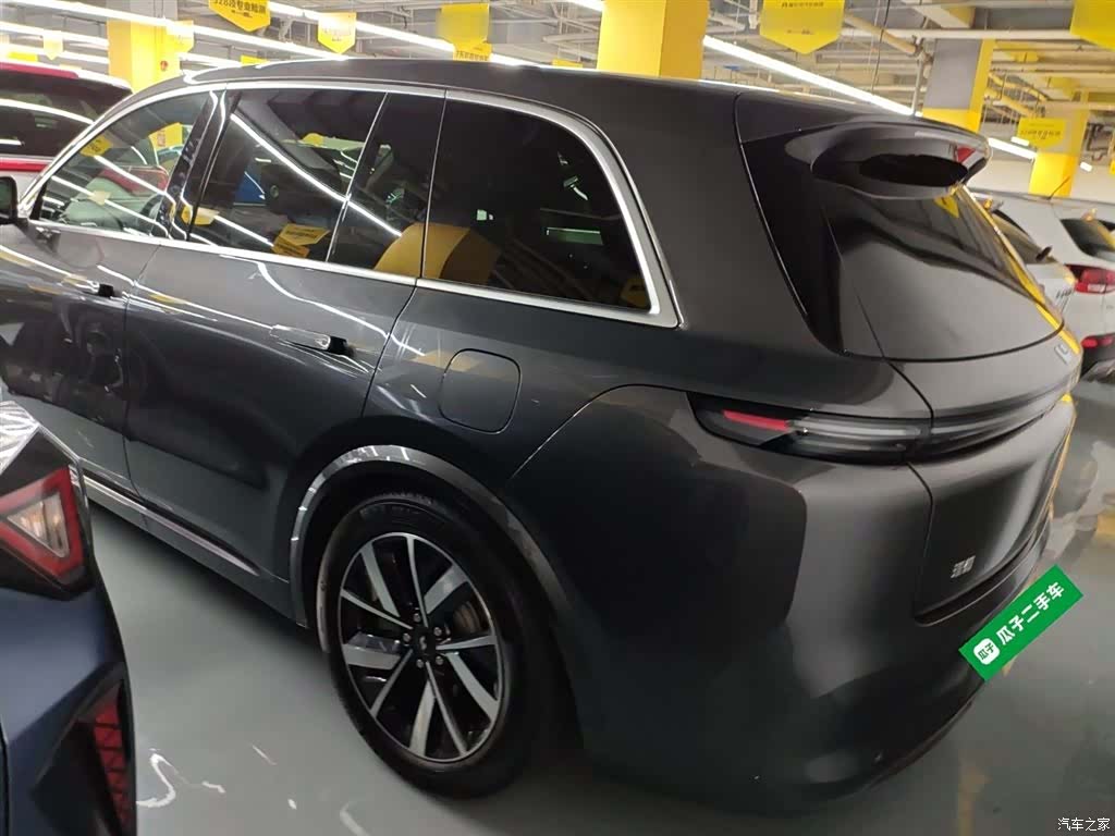 Li Auto L8, 2023 все фото