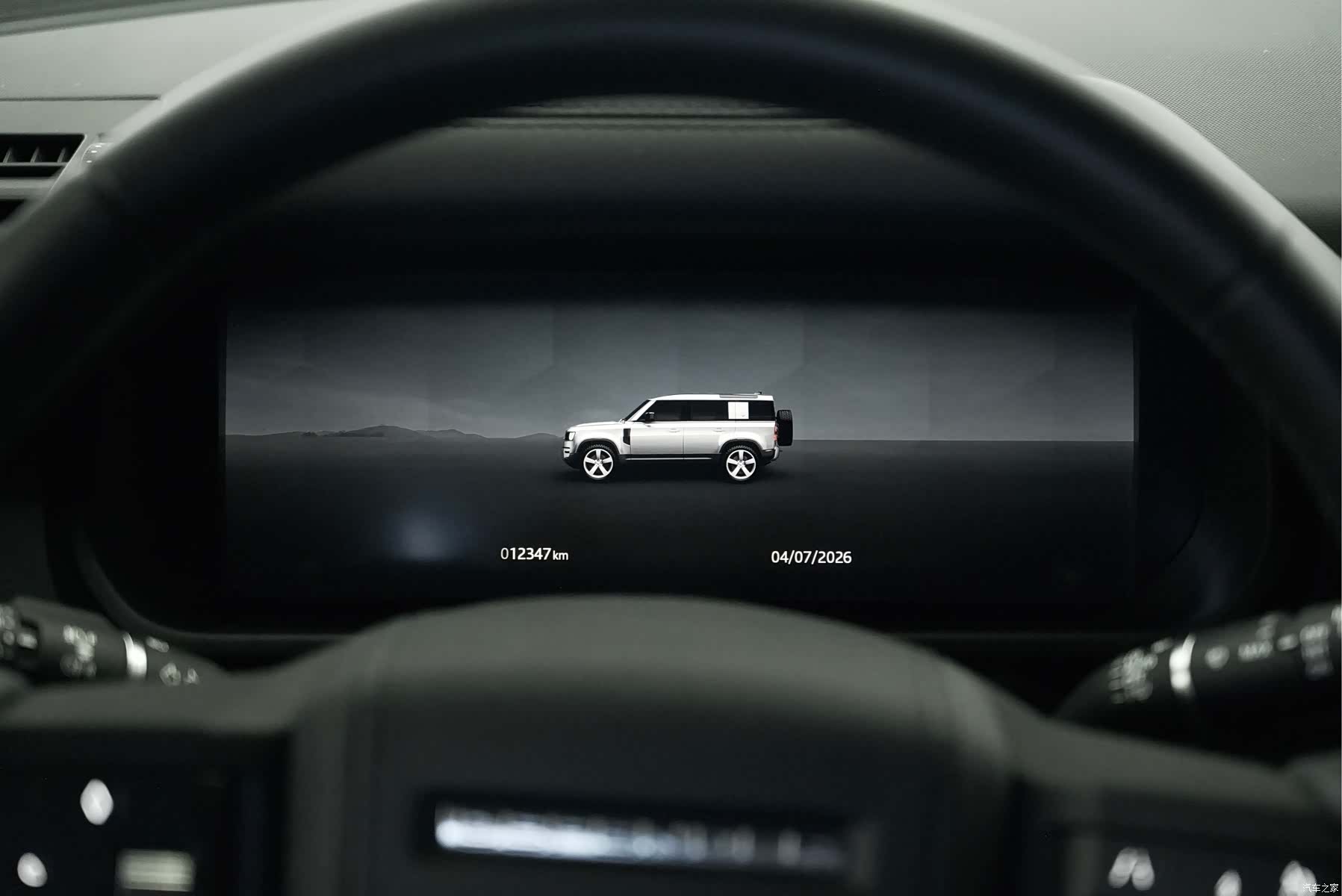 Land Rover Defender, 2025 12