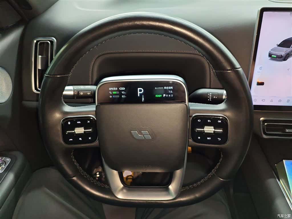 Li Auto L8, 2023 11
