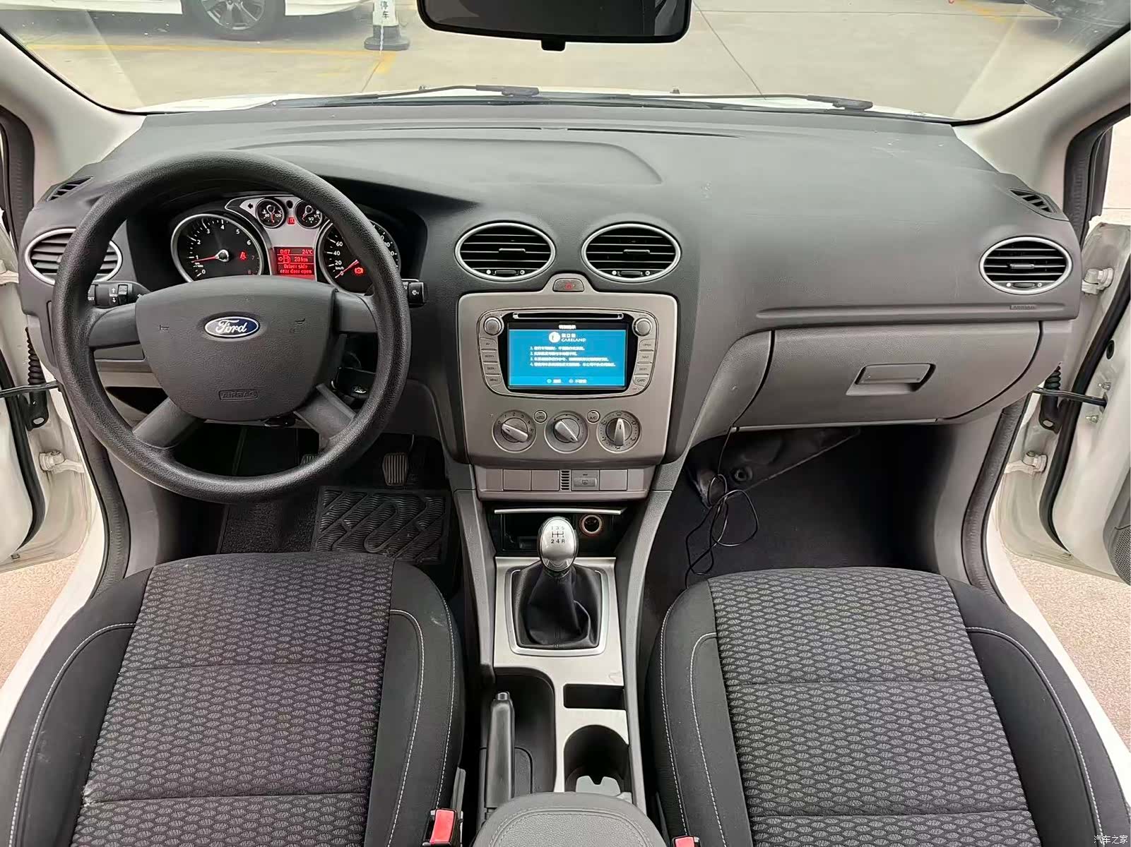 Ford Focus, 2016 6