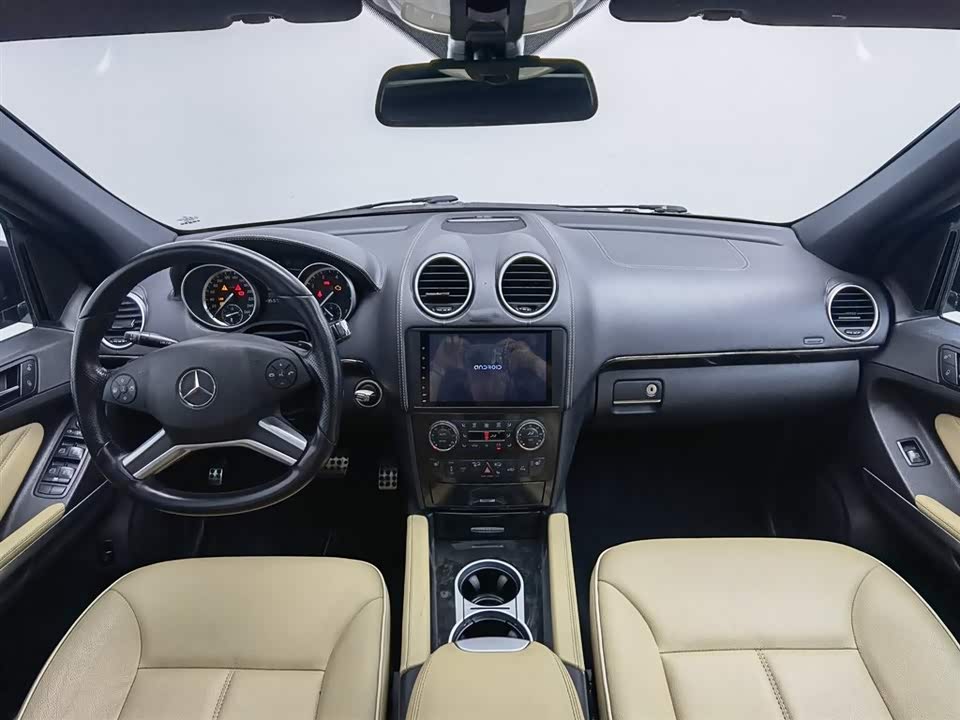 Mercedes-Benz M class