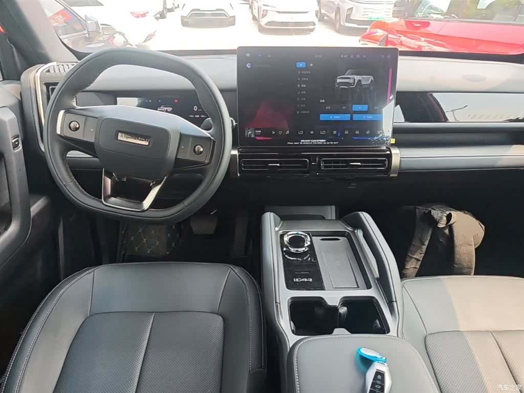 Chery iCAR, 2025 10