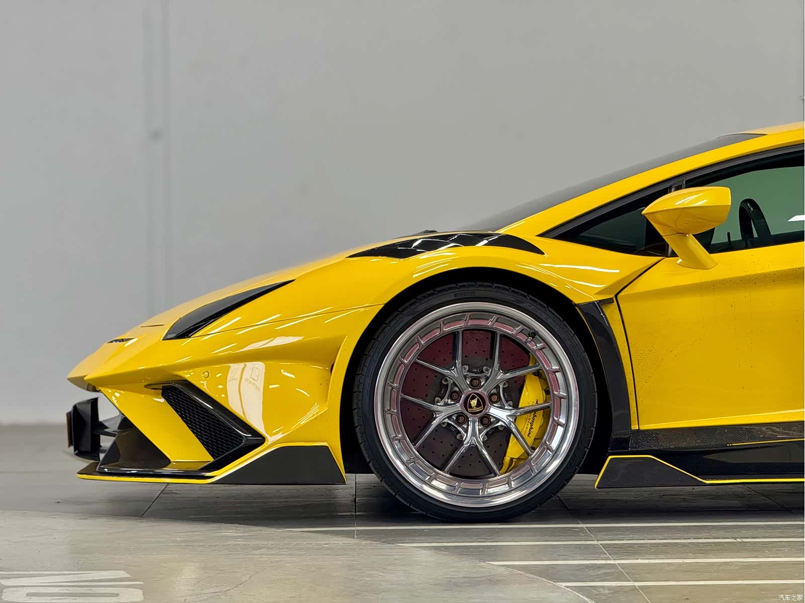 Lamborghini Aventador, 2014 13