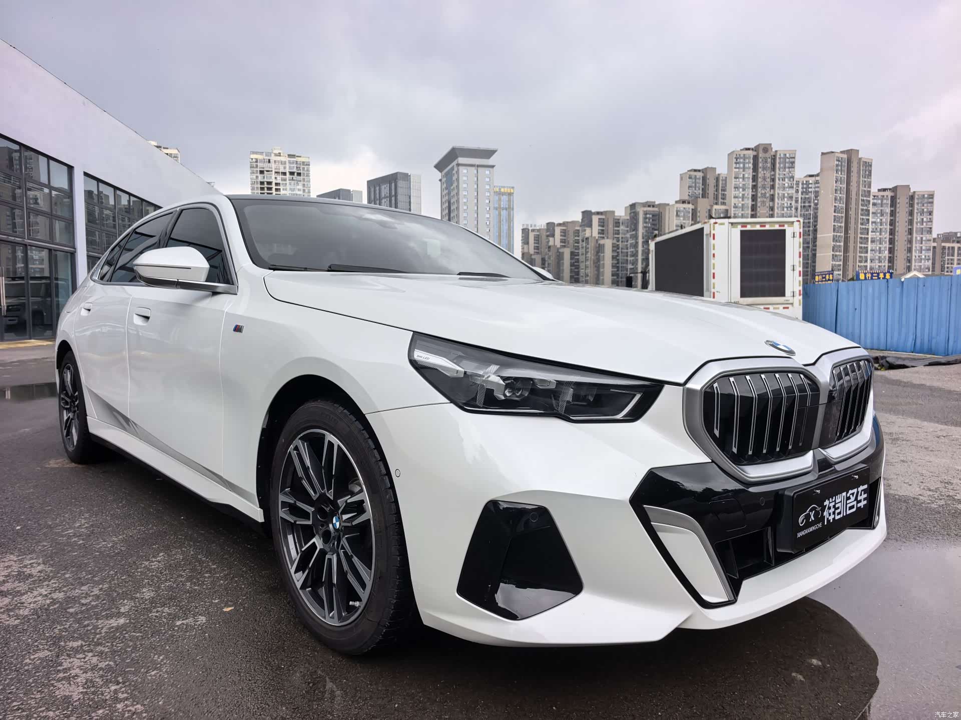 BMW 5 Series, 2024 2