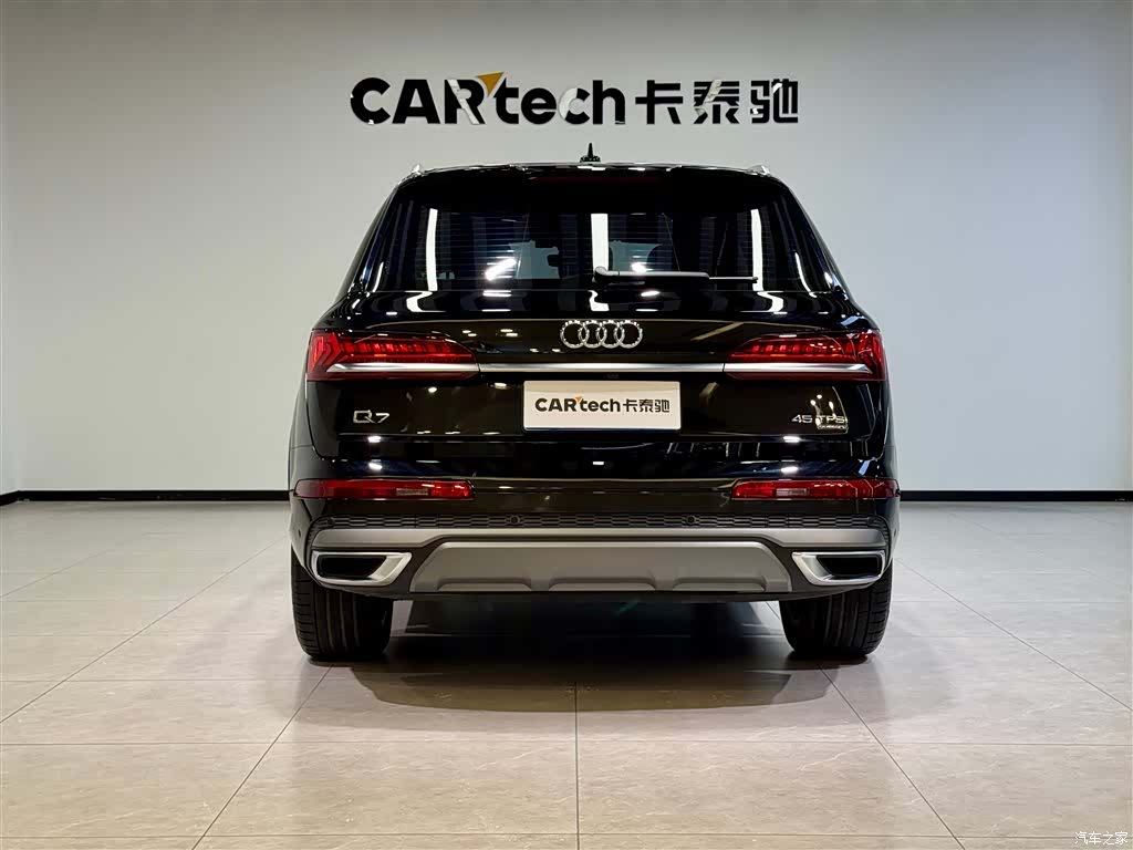 Audi Q7, 2024 все фото