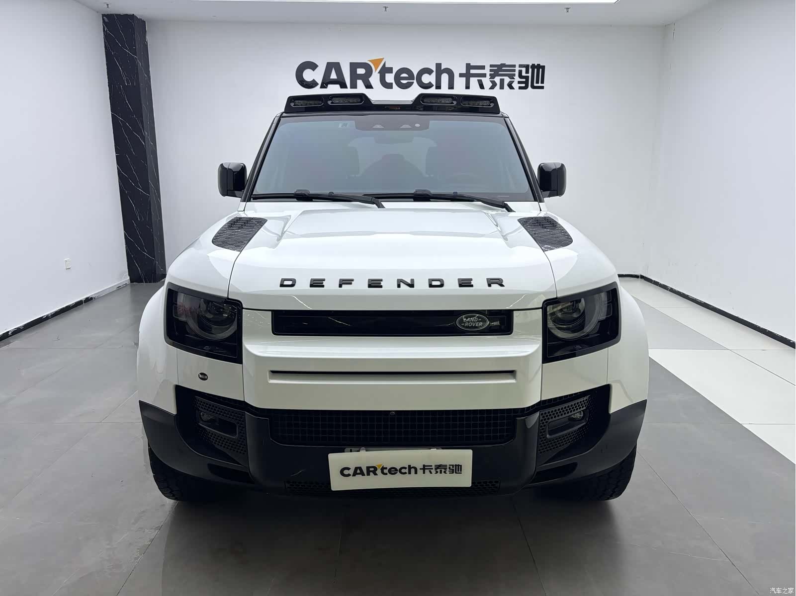 Land Rover Defender, 2022 2