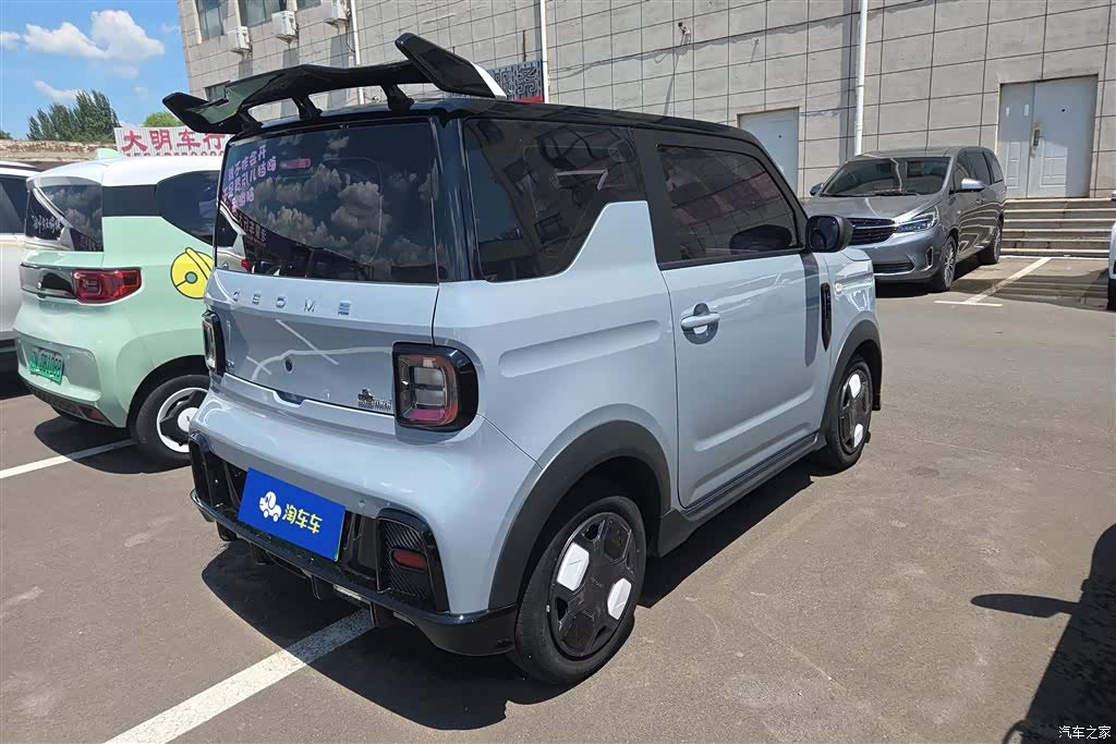 Geely Panda, 2025 3