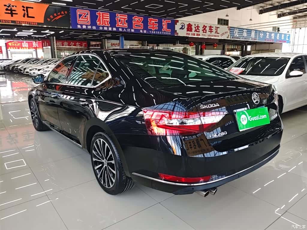 Skoda Superb, 2019 все фото