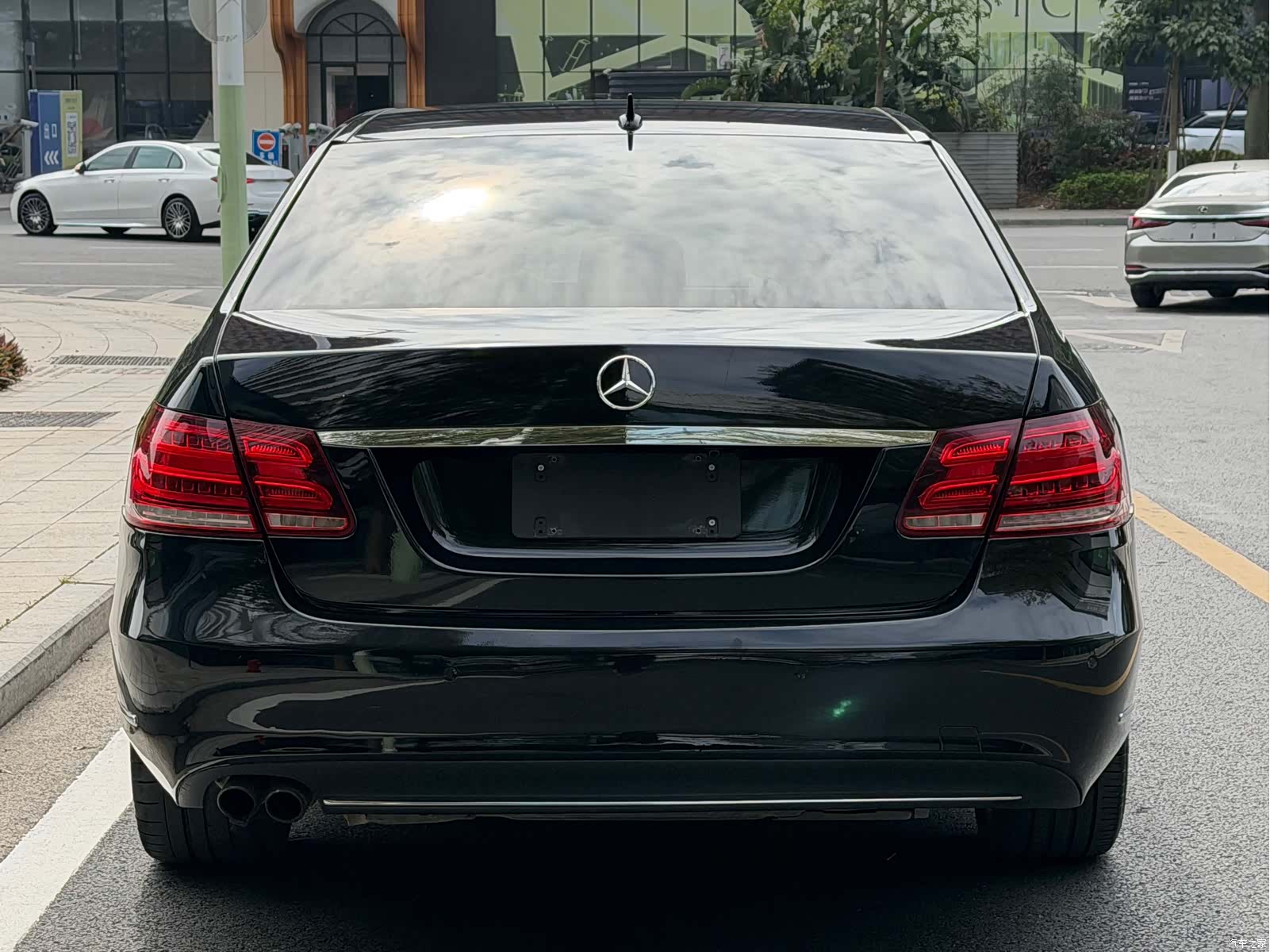 Mercedes-Benz E-Class, 2014 6