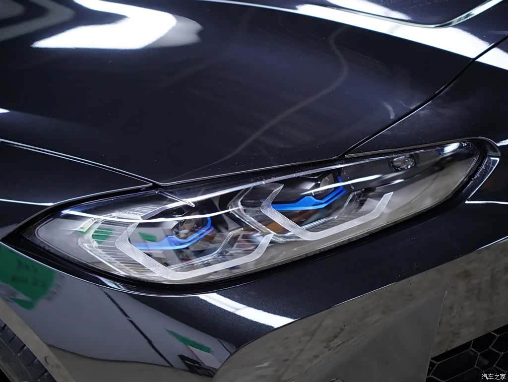 BMW M4, 2023 13