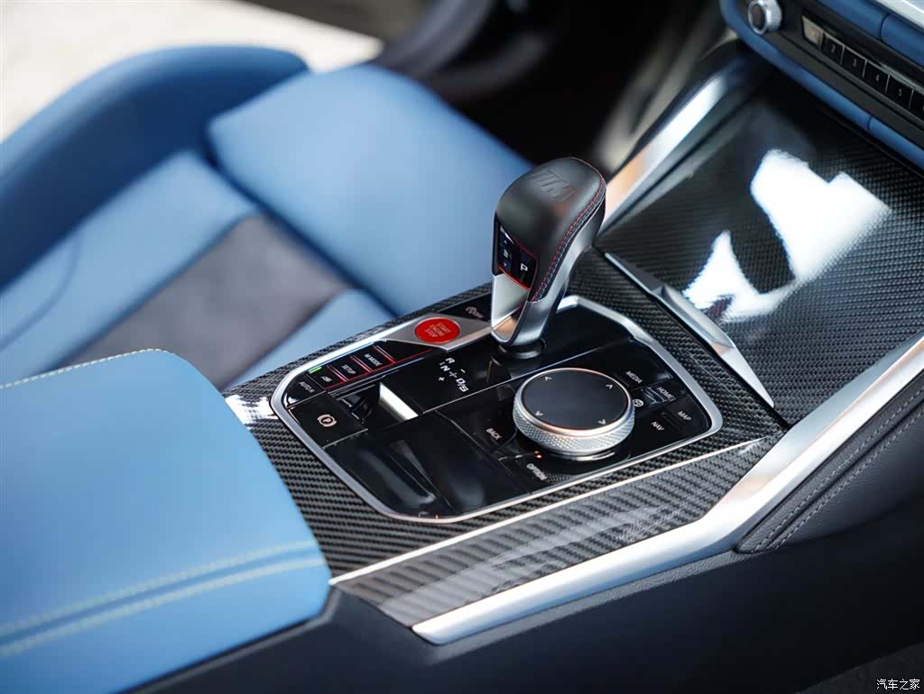 BMW M4, 2023 41