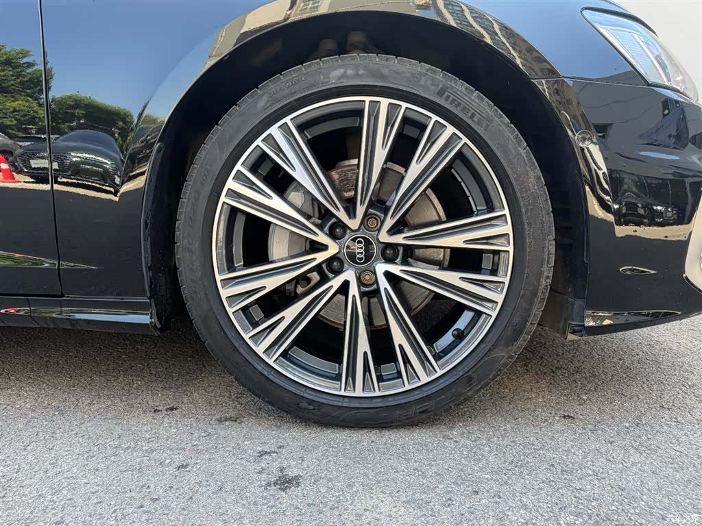 Audi A6L, 2024 3