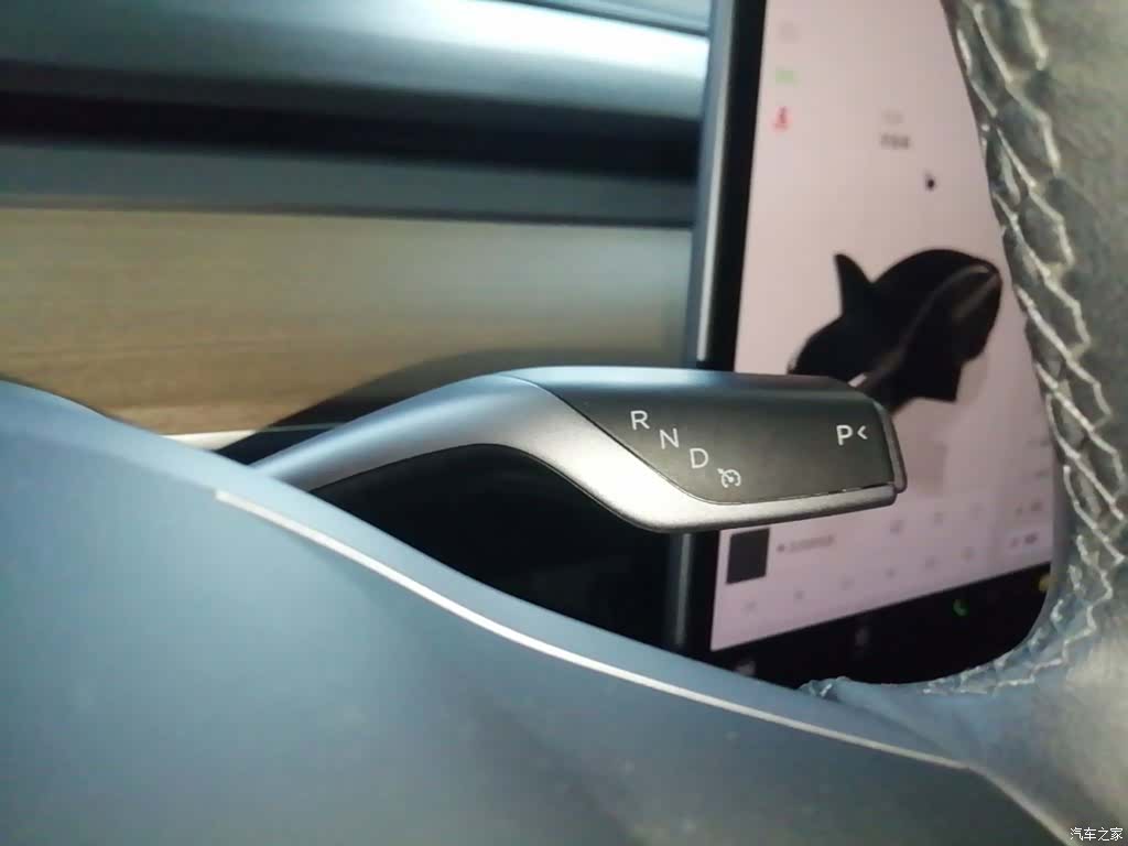 Tesla Model 3, 2023 14