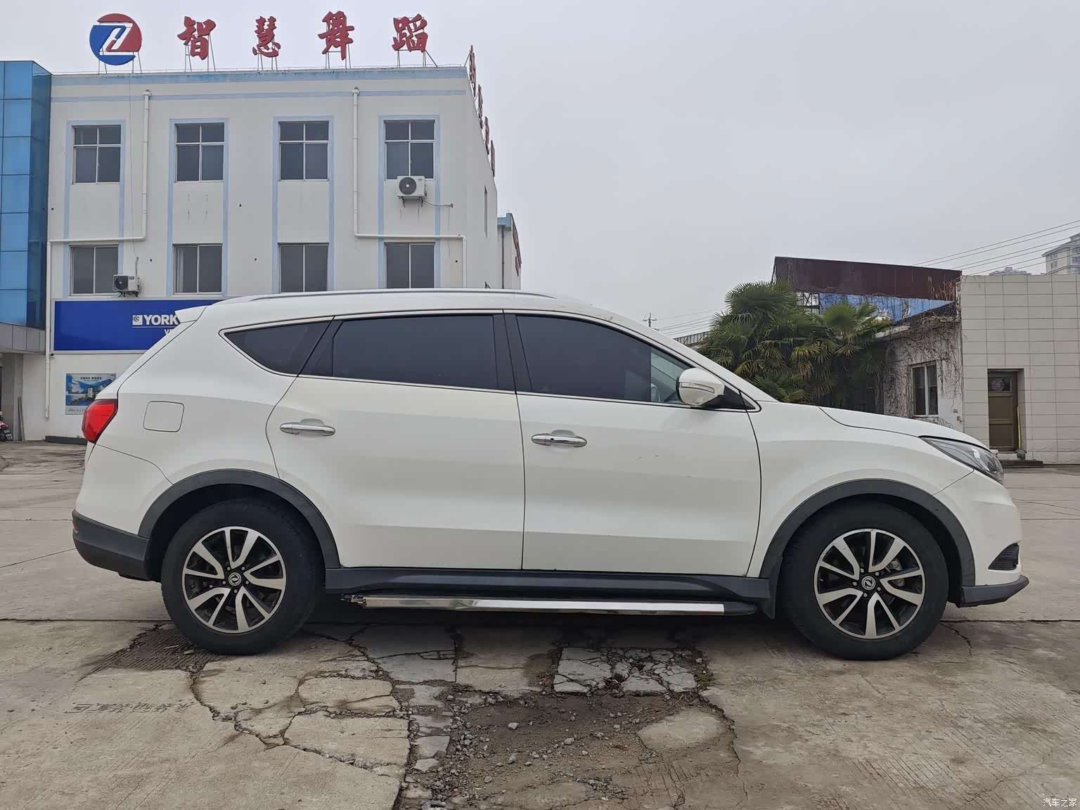 DongFeng 580, 2018 3