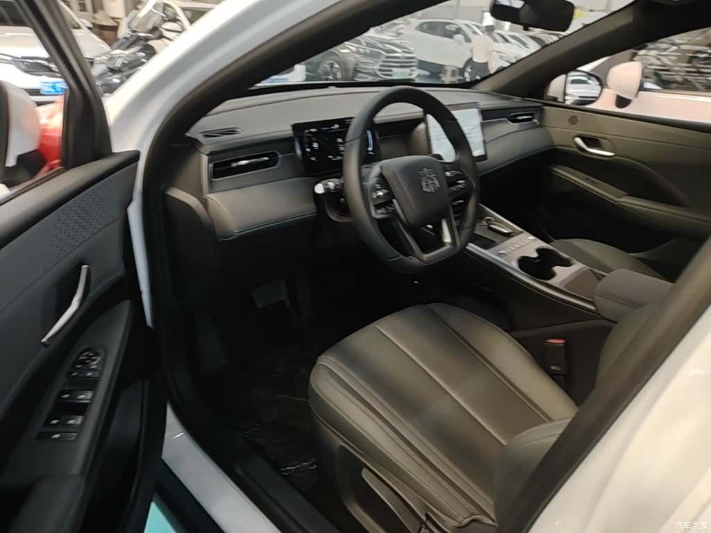 BYD Qin, 2026 15