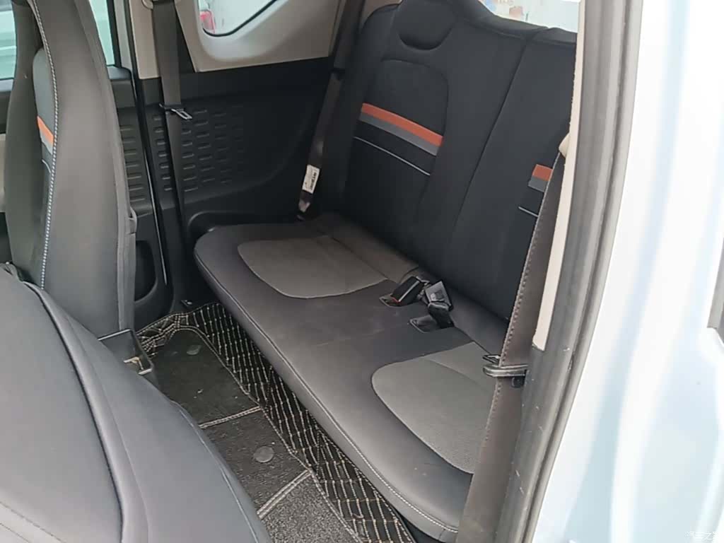 Wuling MINIEV, 2021 17