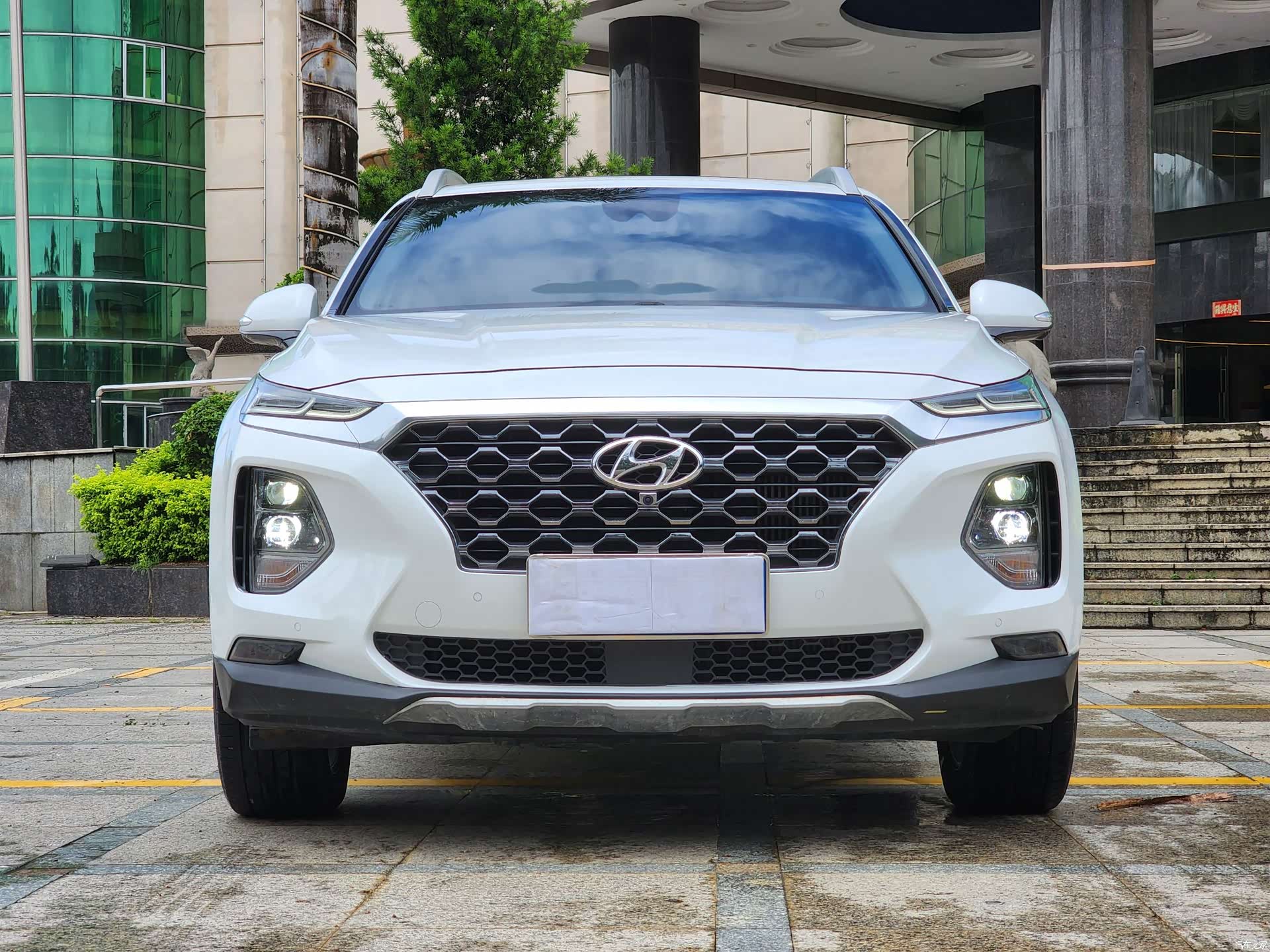 Hyundai Santa Fe, 2021 3