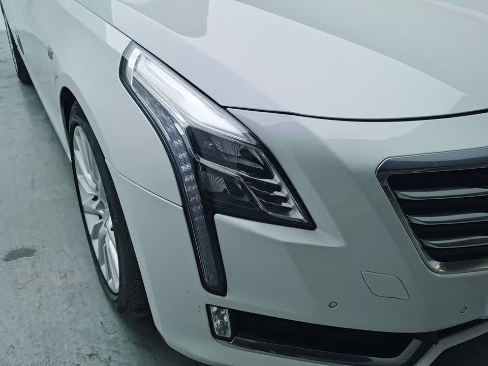 Cadillac CT6