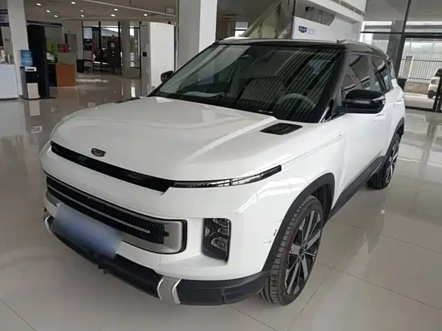 Geely ICON 2024 — купить из Китая под заказ