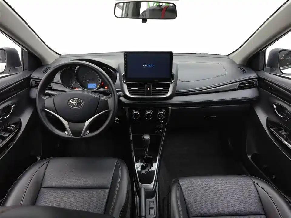 Toyota YARiS L Zhixuan