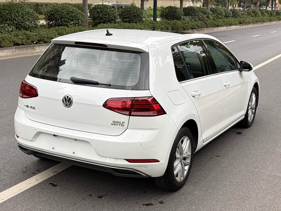 Volkswagen golf
