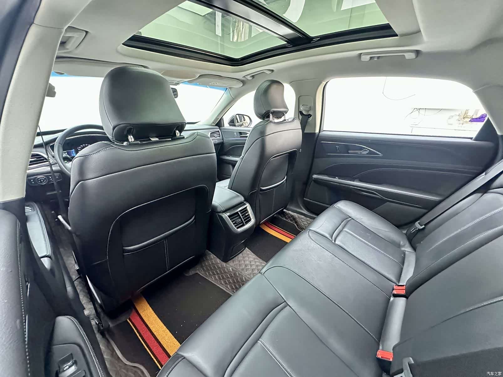 Ford Taurus, 2017 6