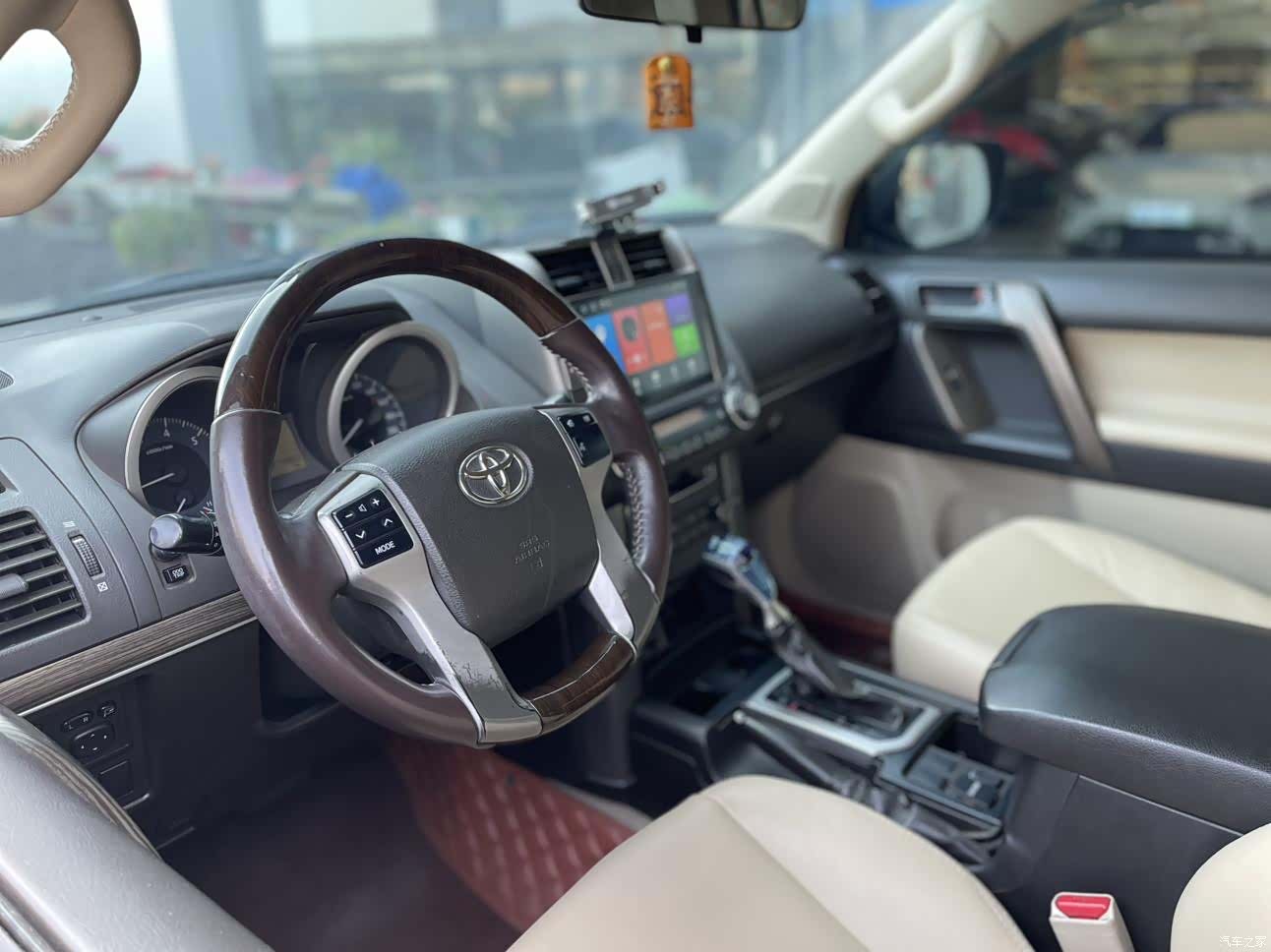 Toyota Prado, 2013 9