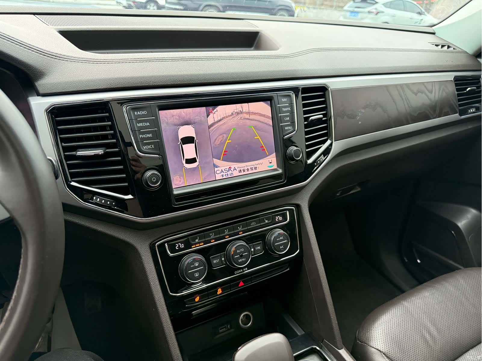 Volkswagen Teramont, 2018 11