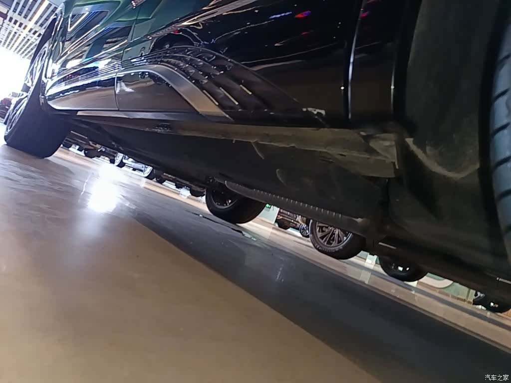Hongqi HS5, 2024 22