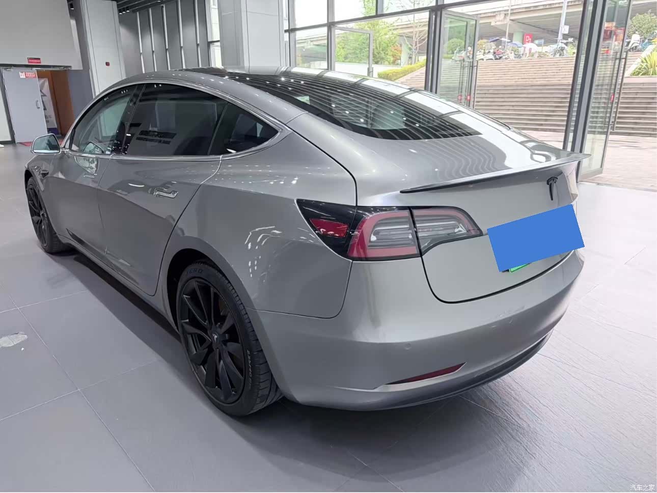 Tesla Model 3, 2019 9