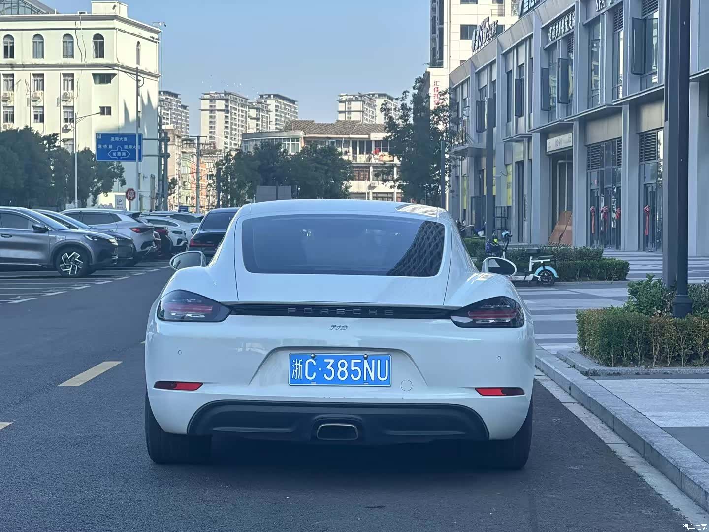 Porsche Cayman, 2017 7