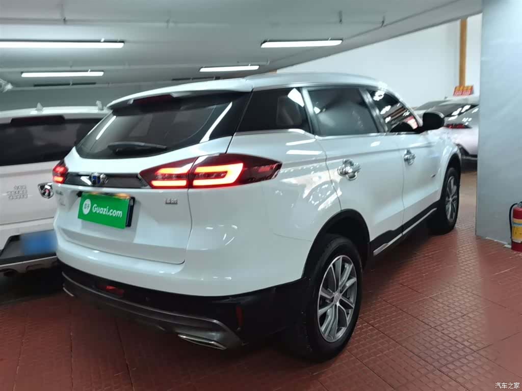 Geely Boyue, 2019 7