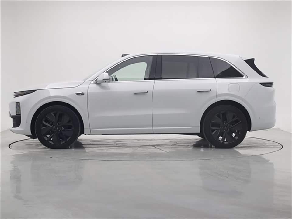 Li Auto Ideal L6