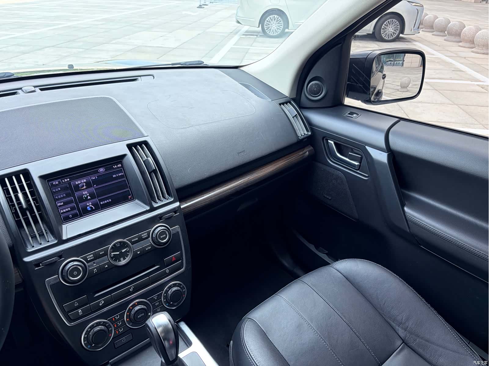 Land Rover SD4, 2013 14