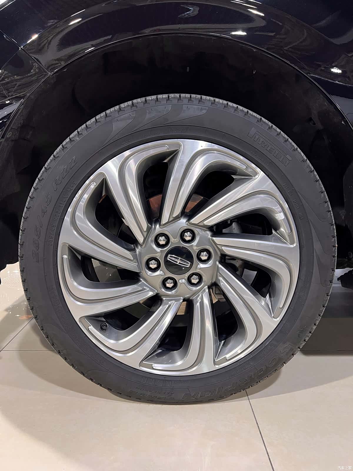 Lincoln Navigator, 2024 все фото