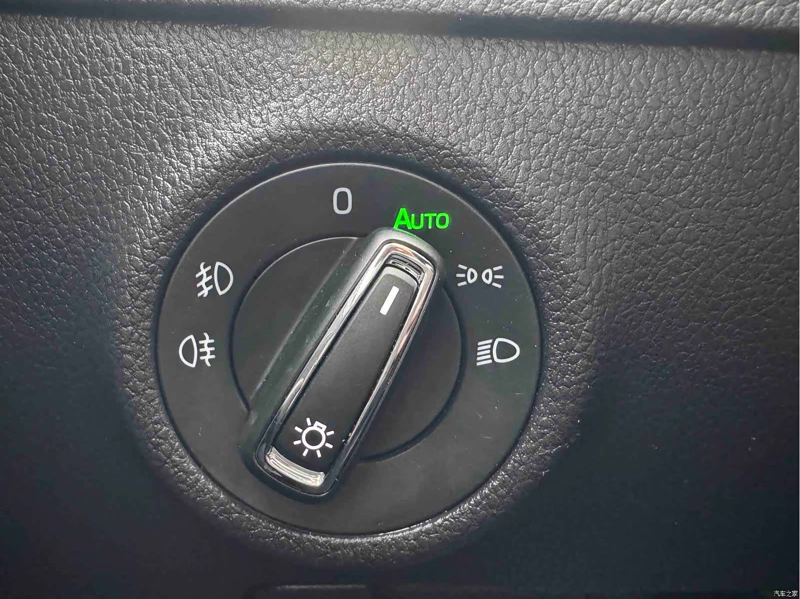 Skoda Superb, 2022 11