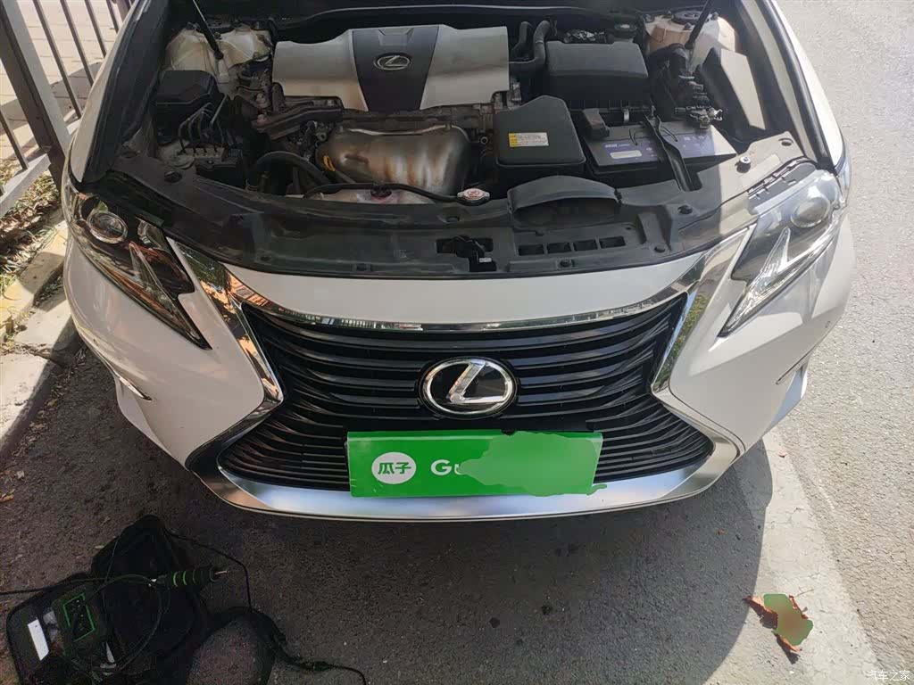Lexus ES, 2016 16