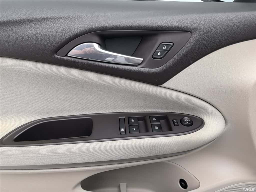 Buick Verano, 2016 9