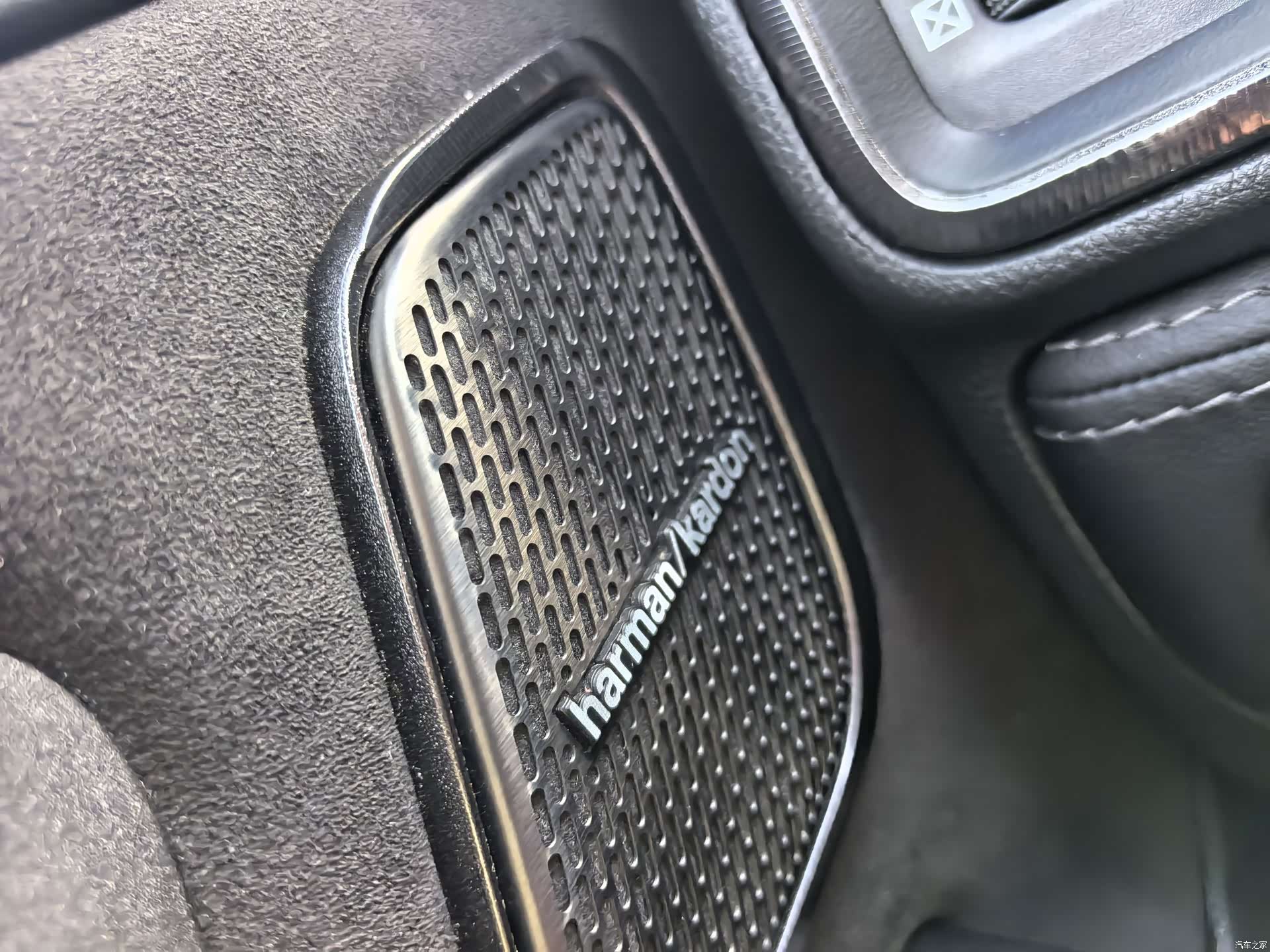 RAM Trucks, 2023 18